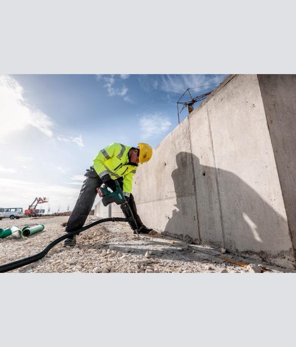 Actual product image Metabo 18V SDS Max cordless hammer drill KHA 18 LTX BL 40 (Rechargeable battery operated)