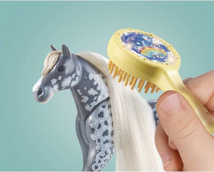 Produktbild Playmobil Amelia & Whisper mit Pferdebox (71353, Playmobil Horses of Waterfall)