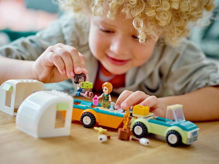 Actual product image LEGO Camping trip (41726, LEGO Friends)