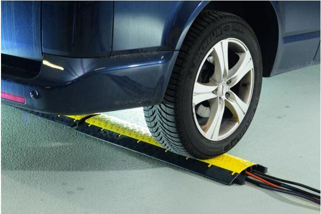 Actual product image Defender Mini (Cable bridge, 100.50 cm)