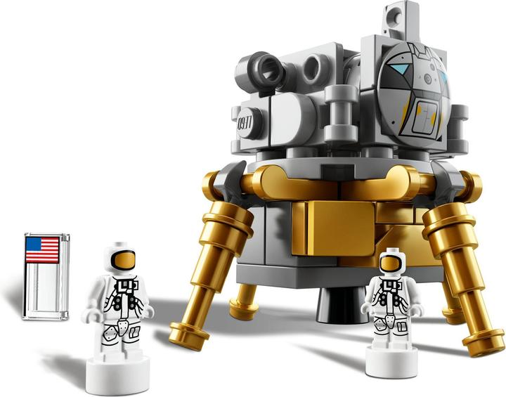 Immagine prodotto LEGO Saturno V Apollo della NASA (92176, LEGO Ideas, Set LEGO rari)