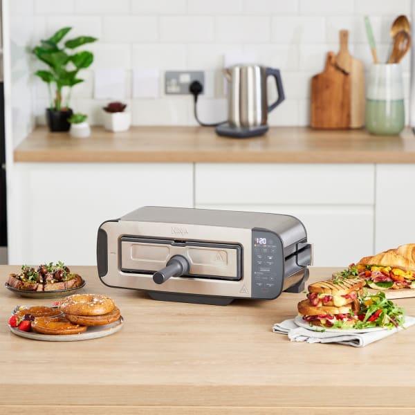 Actual product image Ninja 3-in-1 Multifunctionele Toaster, Grillplaat en Panini Maker - 7 Roosterstanden - RVS - ST202EU