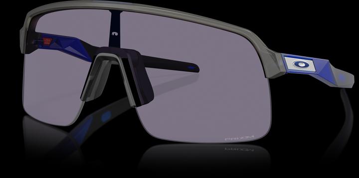 Actual product image Oakley Sutro Lite (matte grey smoke, Prizm Grey)