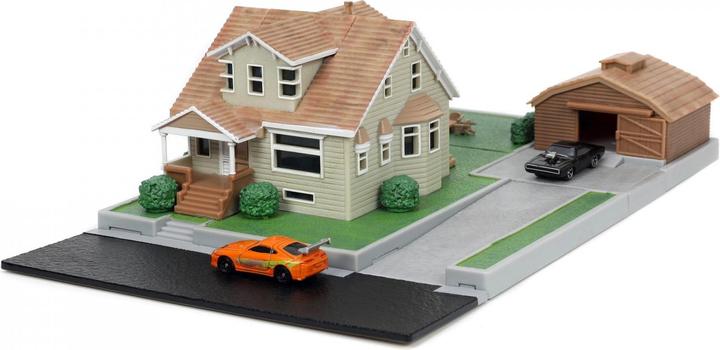 Actual product image Jada F&F Nano Dom's House Display Diorama