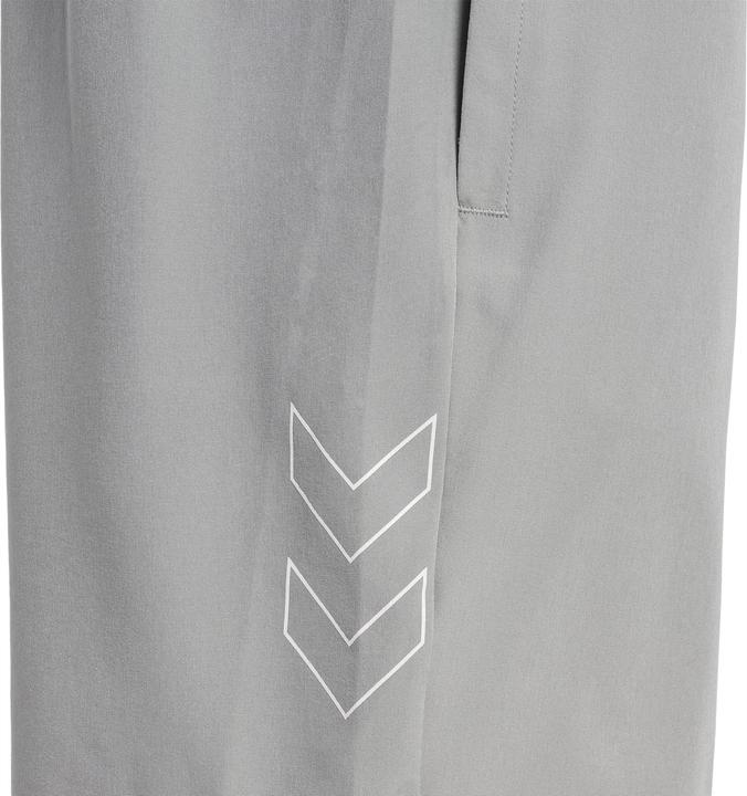 Actual product image hummel hmlTE BASE WOVEN SHORTS (M)