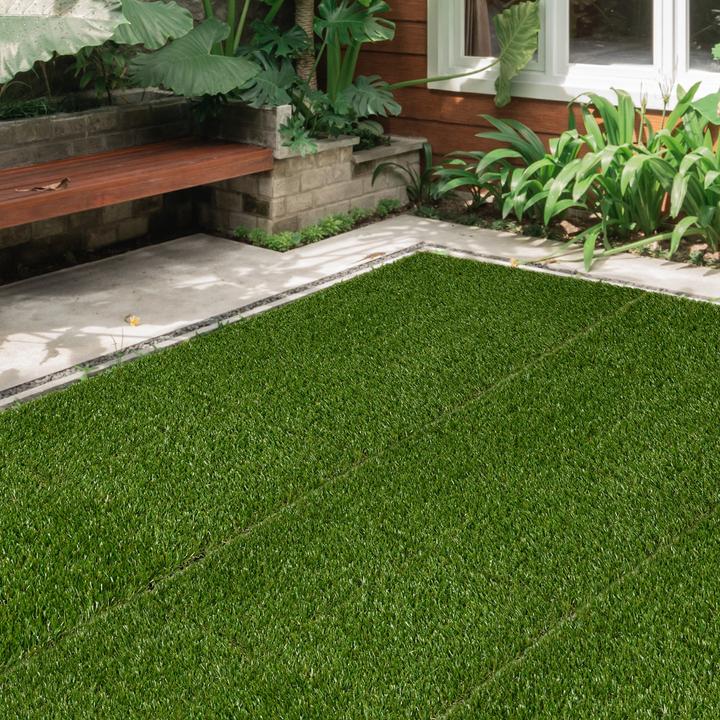 Immagine prodotto Outsunny Set di sistemi a innesto per erba artificiale da 10 pezzi con funzione di drenaggio e 11.000 fibre (10 x)