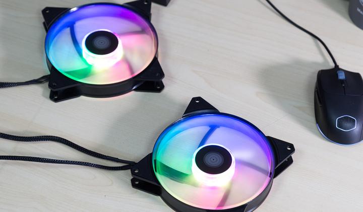 Actual product image Cooler Master MasterFan MF140R (140 mm, 1 x)