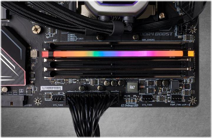 Immagine prodotto Corsair Vengeance RGB Pro (1 x 8GB, 3200 MHz, DDR4-RAM, DIMM)