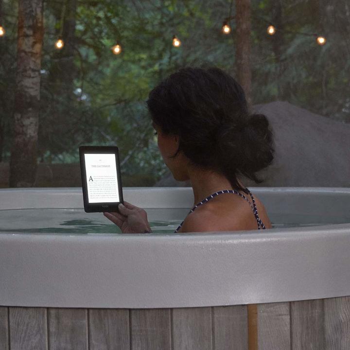 Actual product image Amazon Kindle Paperwhite Special Offer (2018) (6", 8 GB, Black)
