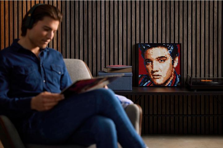 Actual product image LEGO Elvis Presley - The King (31204, LEGO Rare Sets)