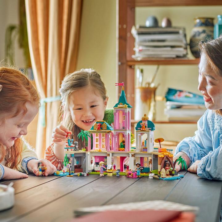 Immagine prodotto LEGO Prinzessinnenschloss mit Haustieren (43267, LEGO Disney)