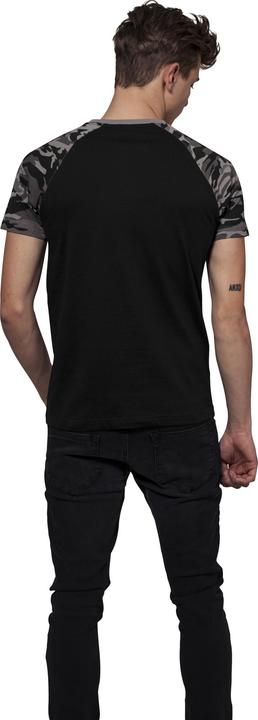 Actual product image Urban Classics Raglan Contrast Tee (4XL)