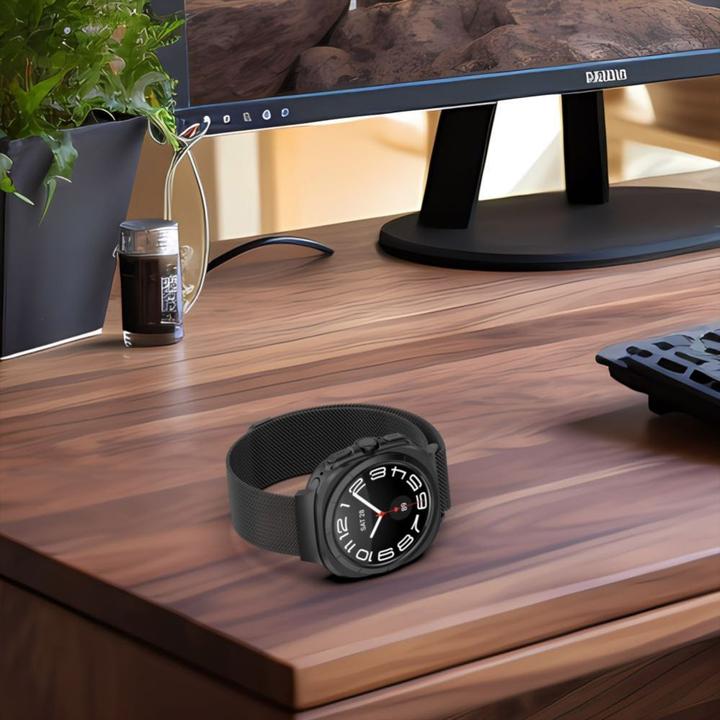 Image du produit Tech-Protect MilaneseBand for Samsung Galaxy Watch Ultra (47mm) - Beige (Acier inoxydable)