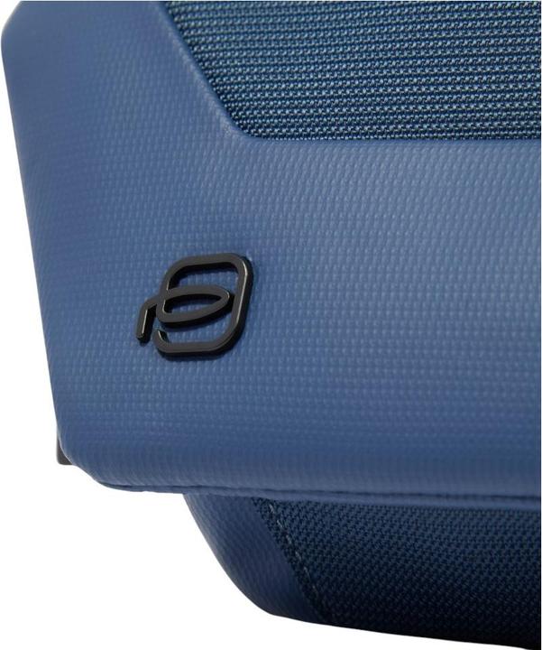 Actual product image Piquadro Gürteltasche aus recyceltem Stoff und Leder