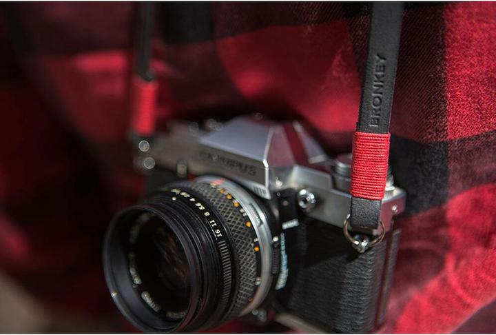 Produktbild Bronkey Tokyo 101 - Schwarz & Rot, 120 cm Leather strap, 120 cm