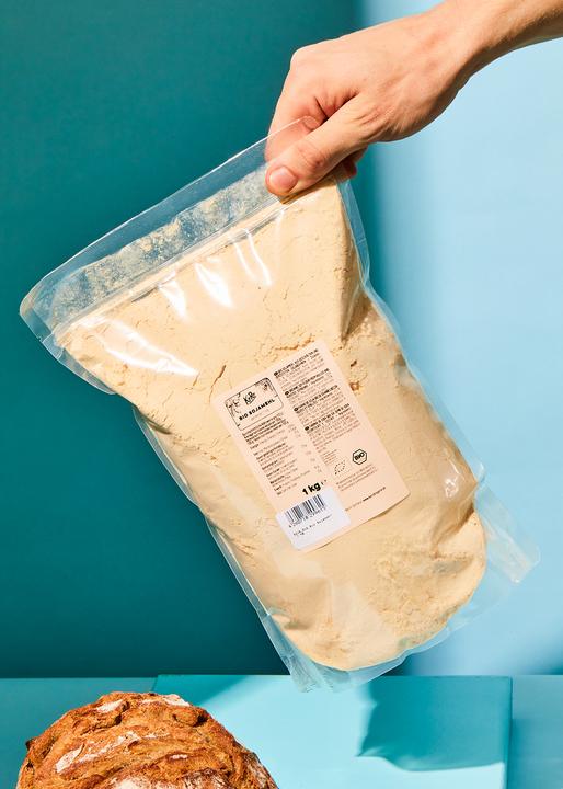 Immagine prodotto KoRo Farina di soia biologica ottenuta da semi di soia decorticati e tostati (1000 g)