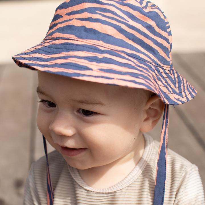 Actual product image Swim Essentials UV sun hat 12 years Blue Zebra