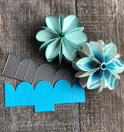 Actual product image FarbTon Punching stencil folding flowers "S"