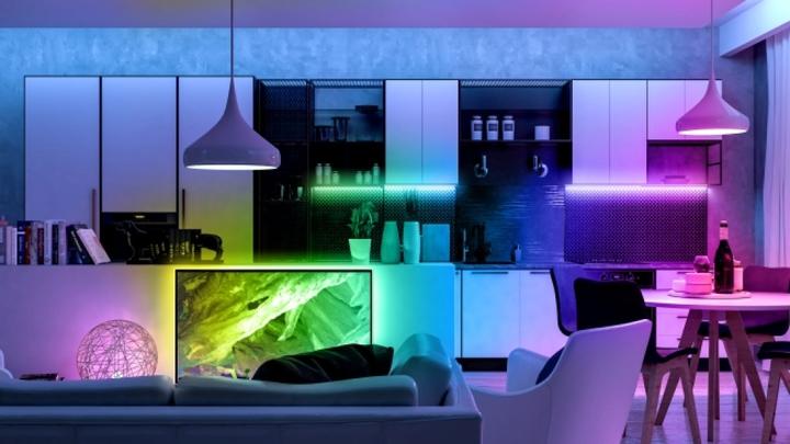 Immagine prodotto Grundig Striscia led RGB 60Led/metro PL (300 cm, Interno)