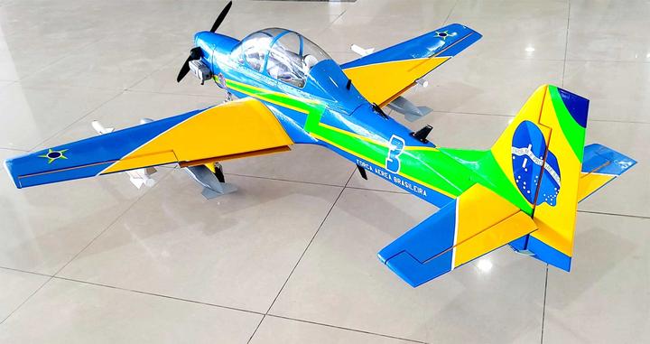 Immagine prodotto Seagull Models SG-Models ) Tucano T-27 65" 15-20cc con carrello di atterraggio retrattile elettrico (Merlo)