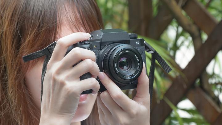 Produktbild TTArtisan 25mm f/2 für Fuji X (Fujifilm X, APS-C / DX)