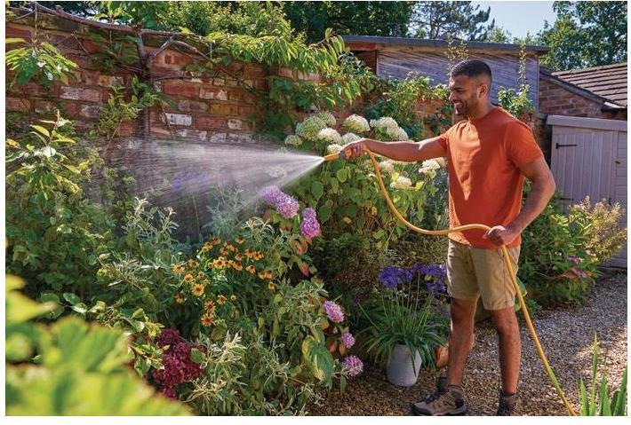 Actual product image Hozelock 100-101-263 14 mm 40 m 5/8 Zoll 40 m Gelb Gartenschlauch (40 m, 14 mm)