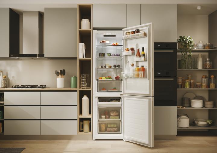 Image du produit Candy CNCQ2T518EW (279 l)