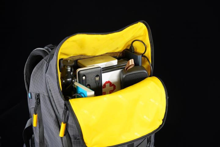 Actual product image Vanguard VEO Active 53 GY (Photo backpack, 45 l)