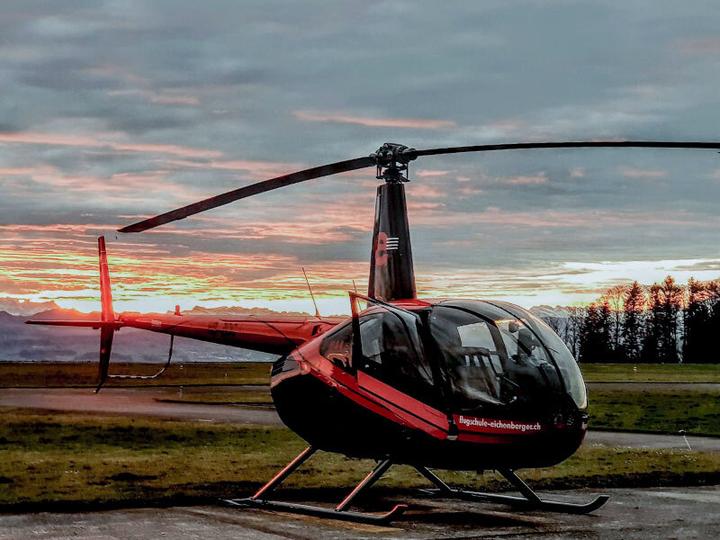 Actual product image Smartbox The Lucerne Pre-Alps from above: Impressive helicopter flight between Rigi and Pilatus (2 pers.)