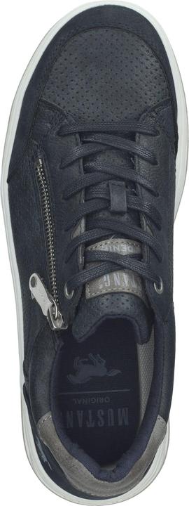 Produktbild Mustang Dieser modische Low Sneaker von aus Kunstleder und Textil ist der perfekte Alltagsbegleiter. (44)