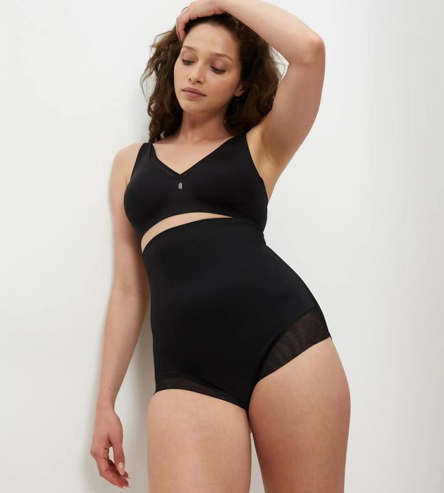 Image du produit Triumph True Shape Sensation Super HW Panty (36, Une unité par pack)