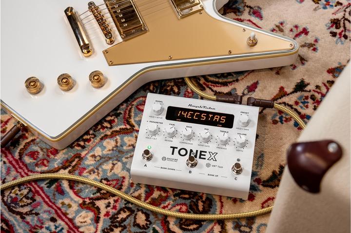 Actual product image IK Multimedia TONEX Pedal Anniversary Edition (Electric guitar, Electric bass)