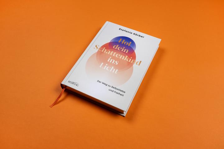 Image du produit Hol dein Schattenkind ins Licht (Allemand, Stefanie Körber, 2025)
