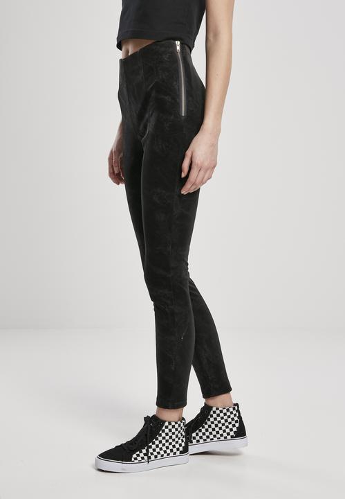 Produktbild Urban Classics Ladies Washed Synthetic Leather Pants (XS)