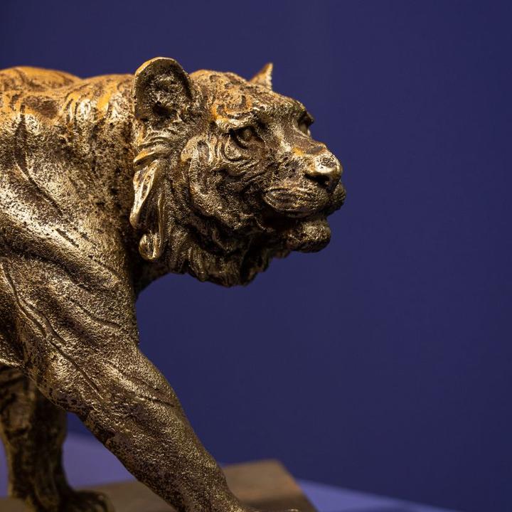 Actual product image Werner Voss Tiger table lamp gold black (E27)
