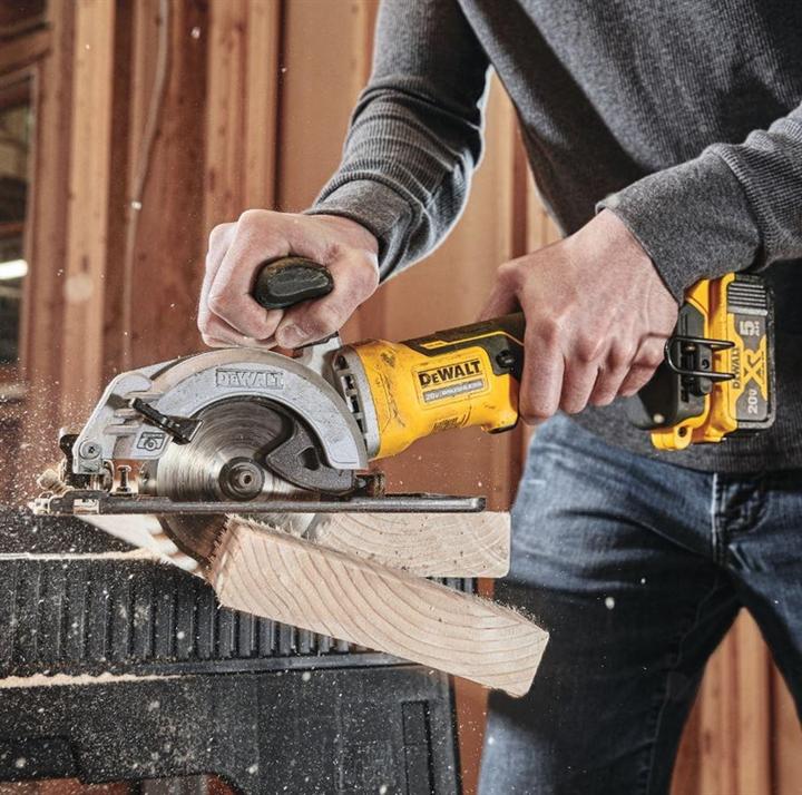 Image du produit DeWalt DCS571N-XJ