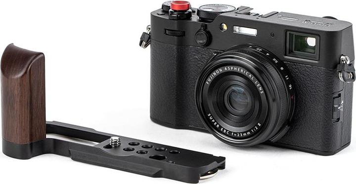 Actual product image Fotopro QAL X100VI grip handle for Fujifilm X100VI Black (Handgrip)