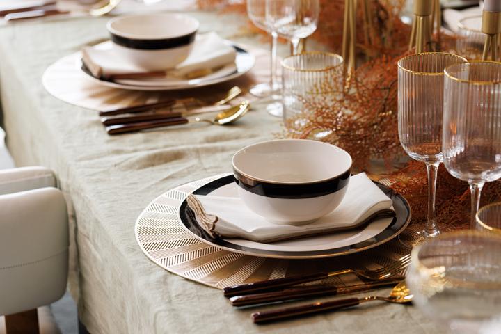 Produktbild Mikasa Luxe Deco 12-Piece China Dinner Set (12 Stück)