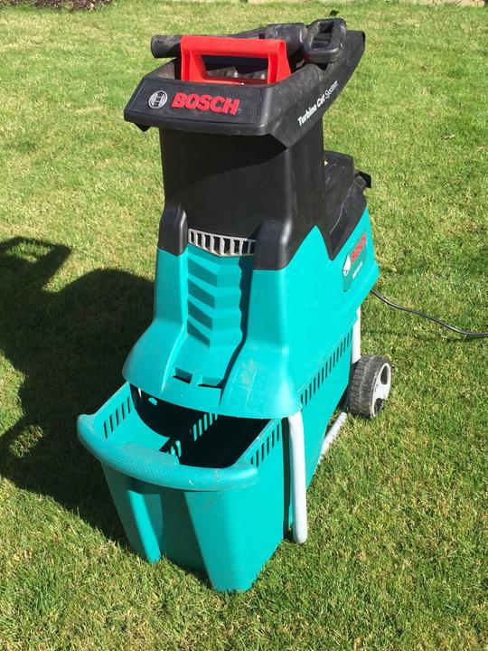 Actual product image Bosch Home & Garden Axt 23 Tc
