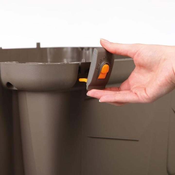 Actual product image Trixie Transport box Skudo 4 (Dog, Safety closure, Lockable)