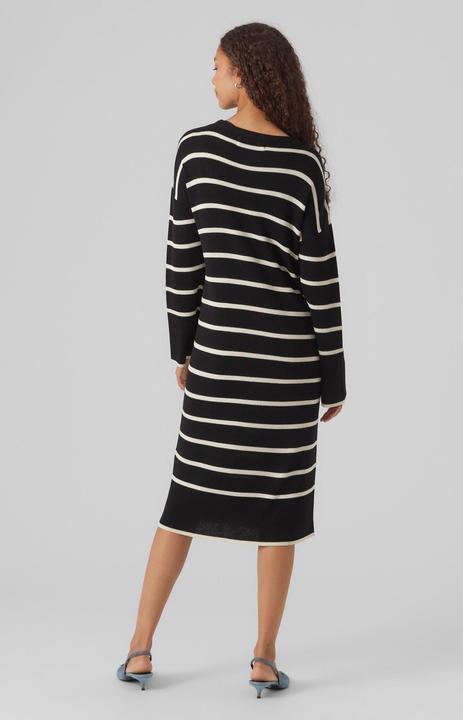 Actual product image Vero Moda Loose fit Round neck Ribbed cuffs Drop shoulder Midi dress Knitted dress (XS)