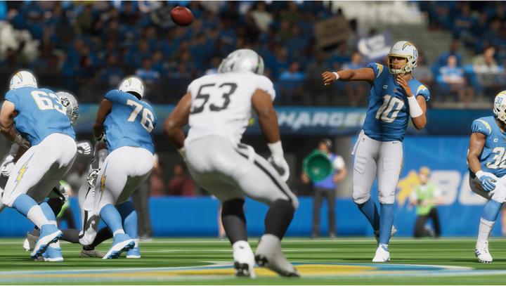 Actual product image EA Games Madden NFL 23 (PS4, DE)