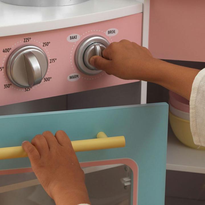 Actual product image KidKraft Deluxe Corner Kitchen