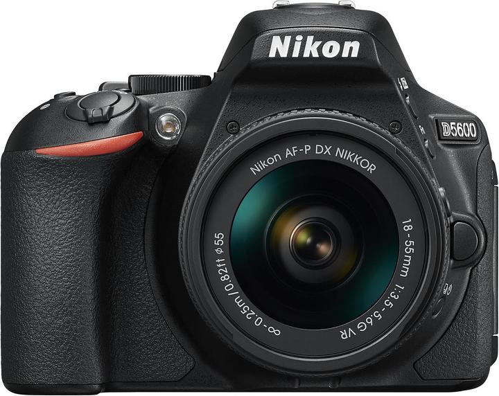 Produktbild Nikon D5600 Kit inkl. 16GB Speicherkarte und Tasche (24.20 Mpx, APS-C / DX)