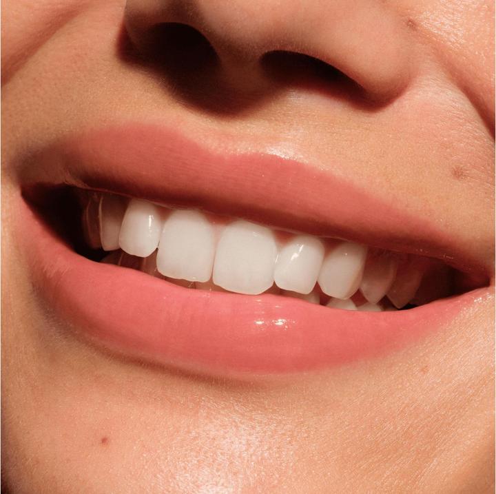 Actual product image Catrice Butter Drippin' Glossy Lip Balm (Gel, 10 ml)