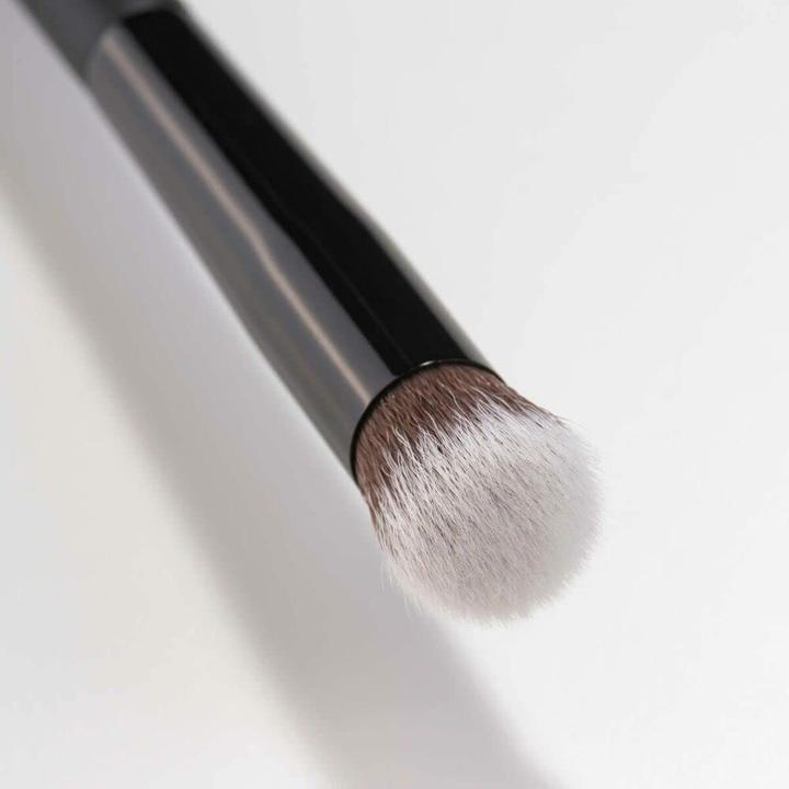 Actual product image Artdeco Brush (Concealer)