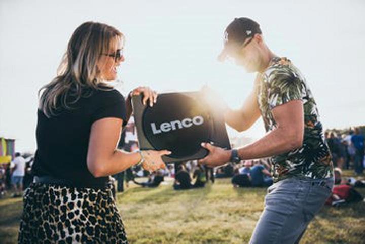 Actual product image Lenco L-30 (Semi-automatic)
