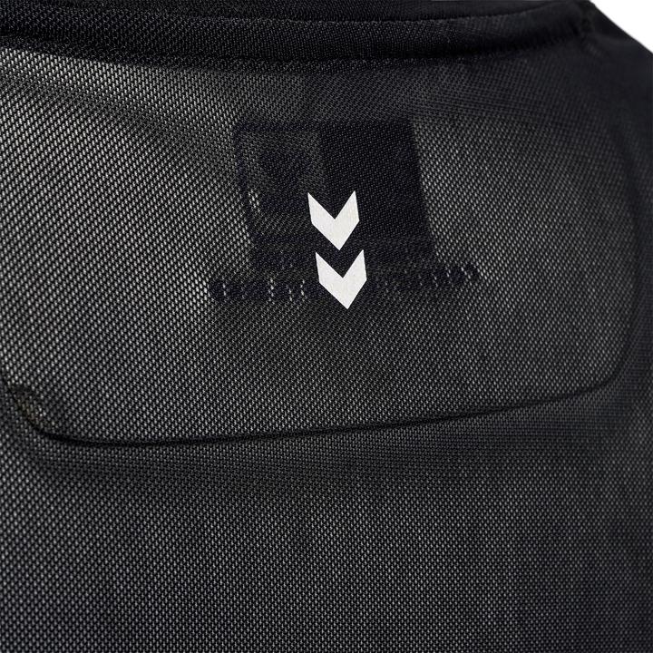 Actual product image hummel Hmlmt Fierce Mesh T-Shirt L/S (L)