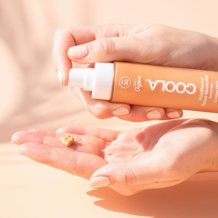 Produktbild Coola Suncare Rösilliance (Light/Medium, Golden Hour, Medium/Dark, Gold Tint)