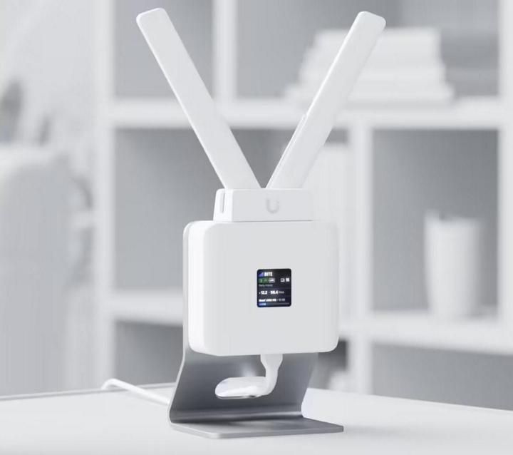 Image du produit Ubiquiti Unifi Mobile Router Table Stand (aluminium)